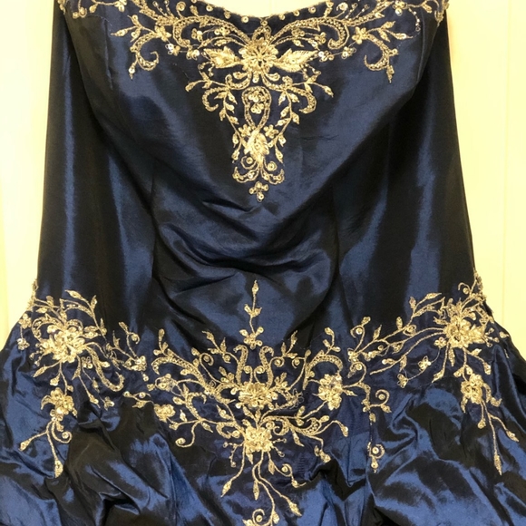 Grad/Prom Dress (brand new, never worn) - Picture 6 of 7